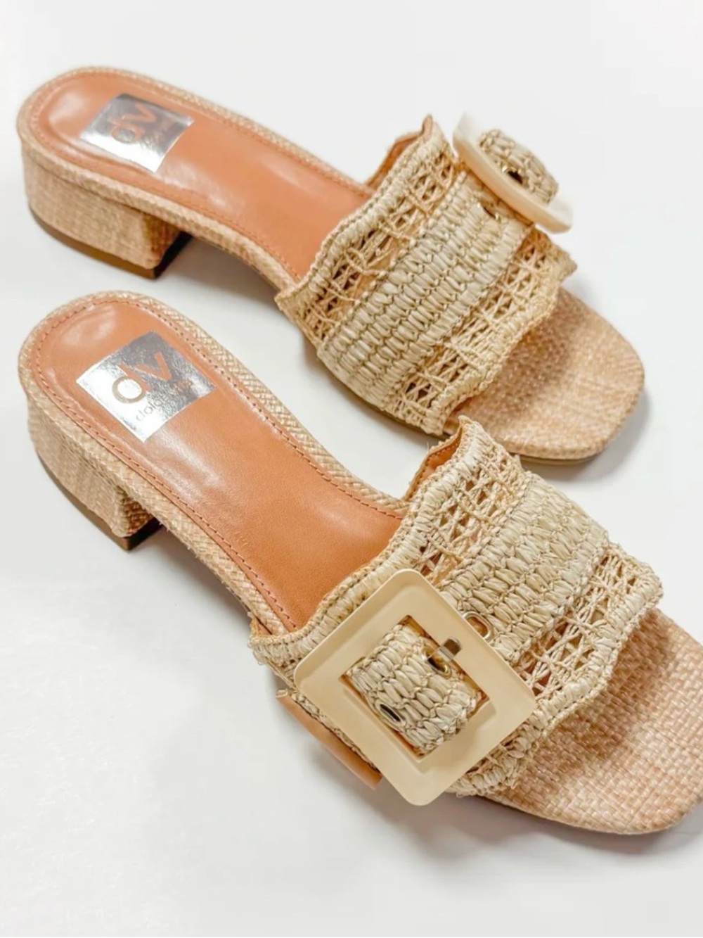 🆕-DV Dolce Vita Women's Raffia Buckle Slide Block Heel Sandals. Size: 8